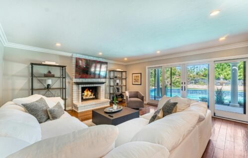 Decorating a Rental Home Without Losing Your Deposit